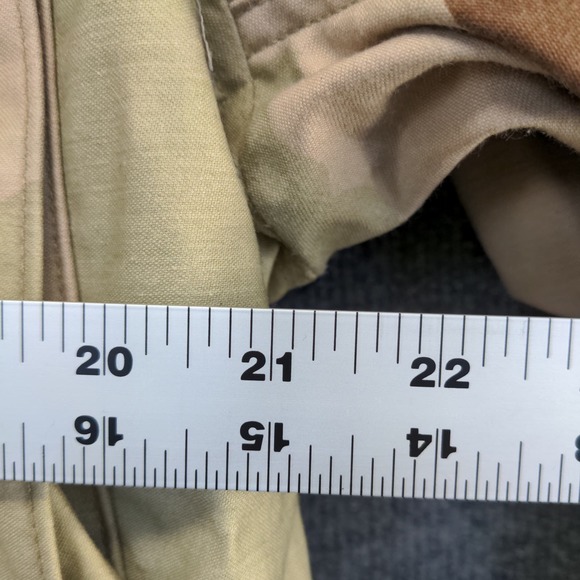 U.S. Air Force Men's Cold Weather Class 4 Field Coat Desert Camouflage M Short - Picture 15 of 15